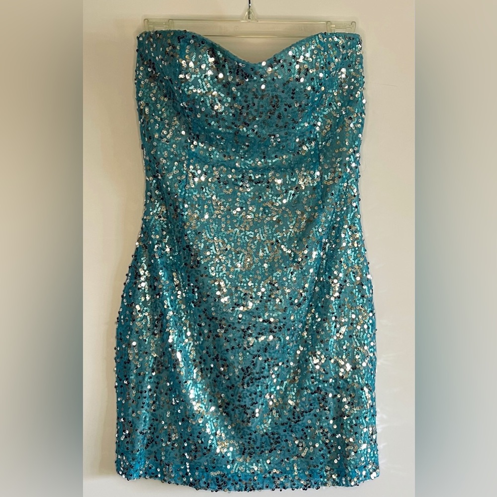 Trixxi Sky Blue Sequin Mini Strapless Dress, Small/7